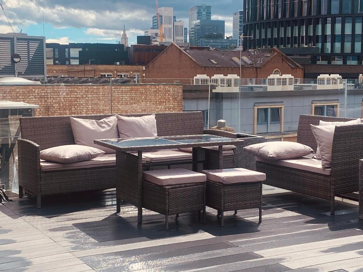 Trendy Shoreditch 3 Bed 2 Bath Penthouse With Terrace & Park View * Londra